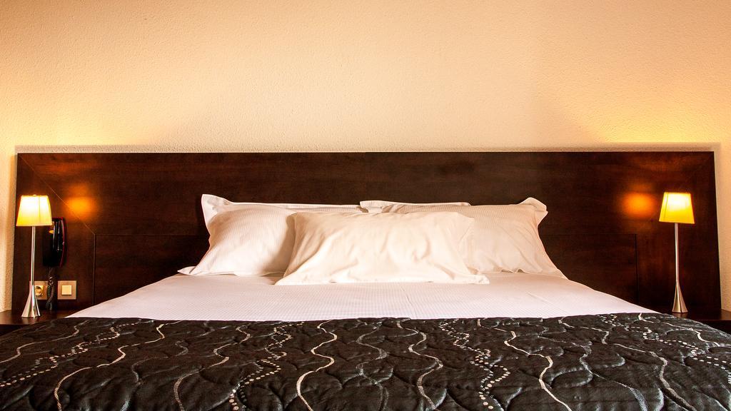 Hotel Les Amandiers Tournon-sur-Rhone Zewnętrze zdjęcie