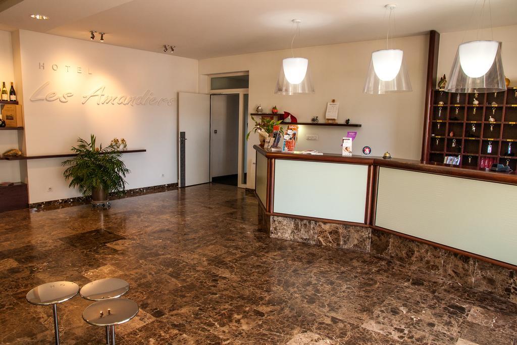 Hotel Les Amandiers Tournon-sur-Rhone Zewnętrze zdjęcie