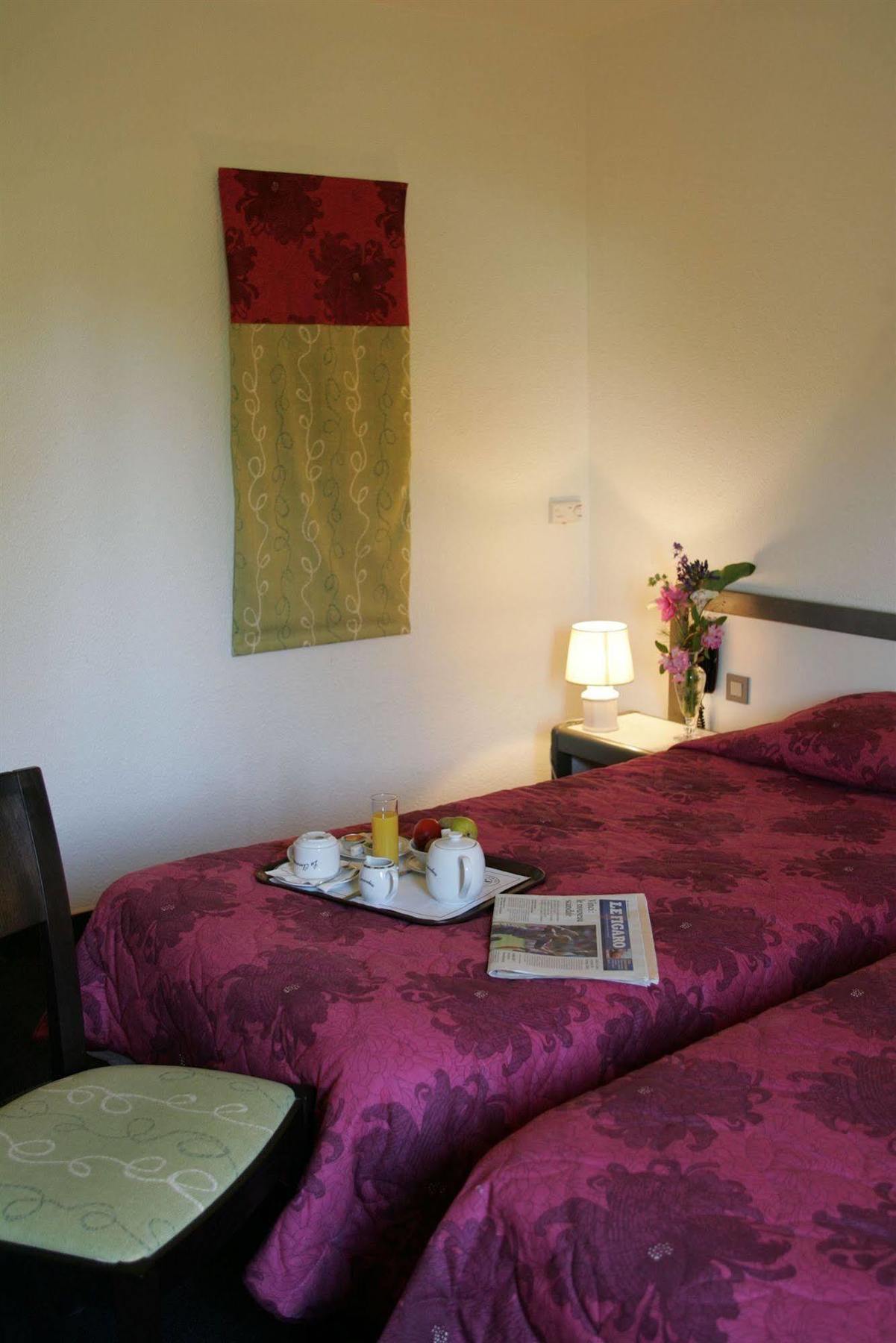 Hotel Les Amandiers Tournon-sur-Rhone Zewnętrze zdjęcie
